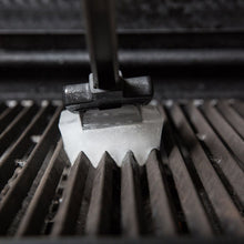 Load image into Gallery viewer, Broil King 65679 Ice Grill Brush