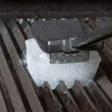Load image into Gallery viewer, Broil King 65679 Ice Grill Brush