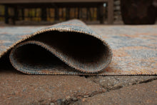 Load image into Gallery viewer, Wraylen Outdoor Medium Rug