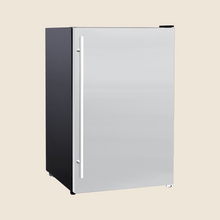 Load image into Gallery viewer, Summerset 22" 4.1 Cu. Deluxe Outdoor Refrigerator
