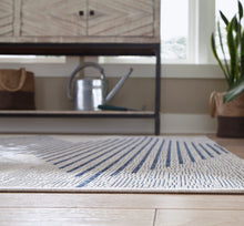 Load image into Gallery viewer, Alverno Large Outdoor Rug
