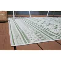 Load image into Gallery viewer, Kierick Medium Outdoor Rug
